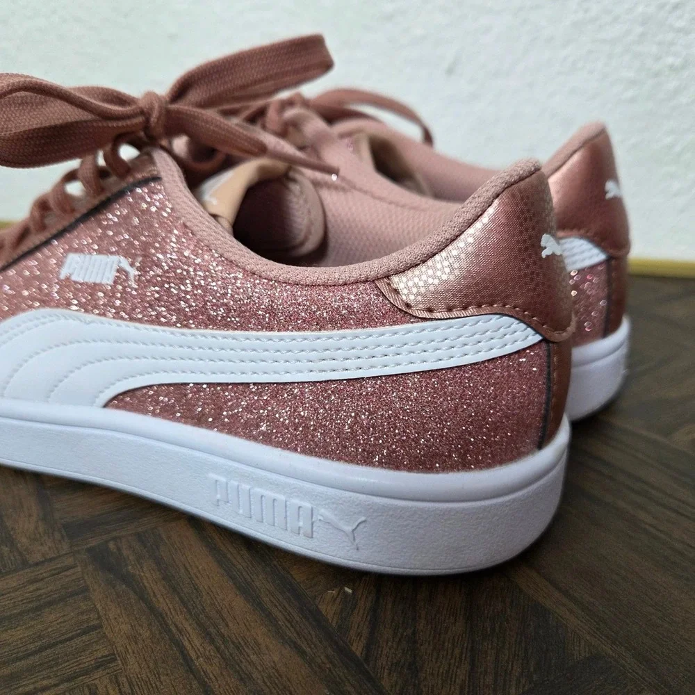 Puma Rose Gold & White Sparkle Sneakers Kids size 6‎